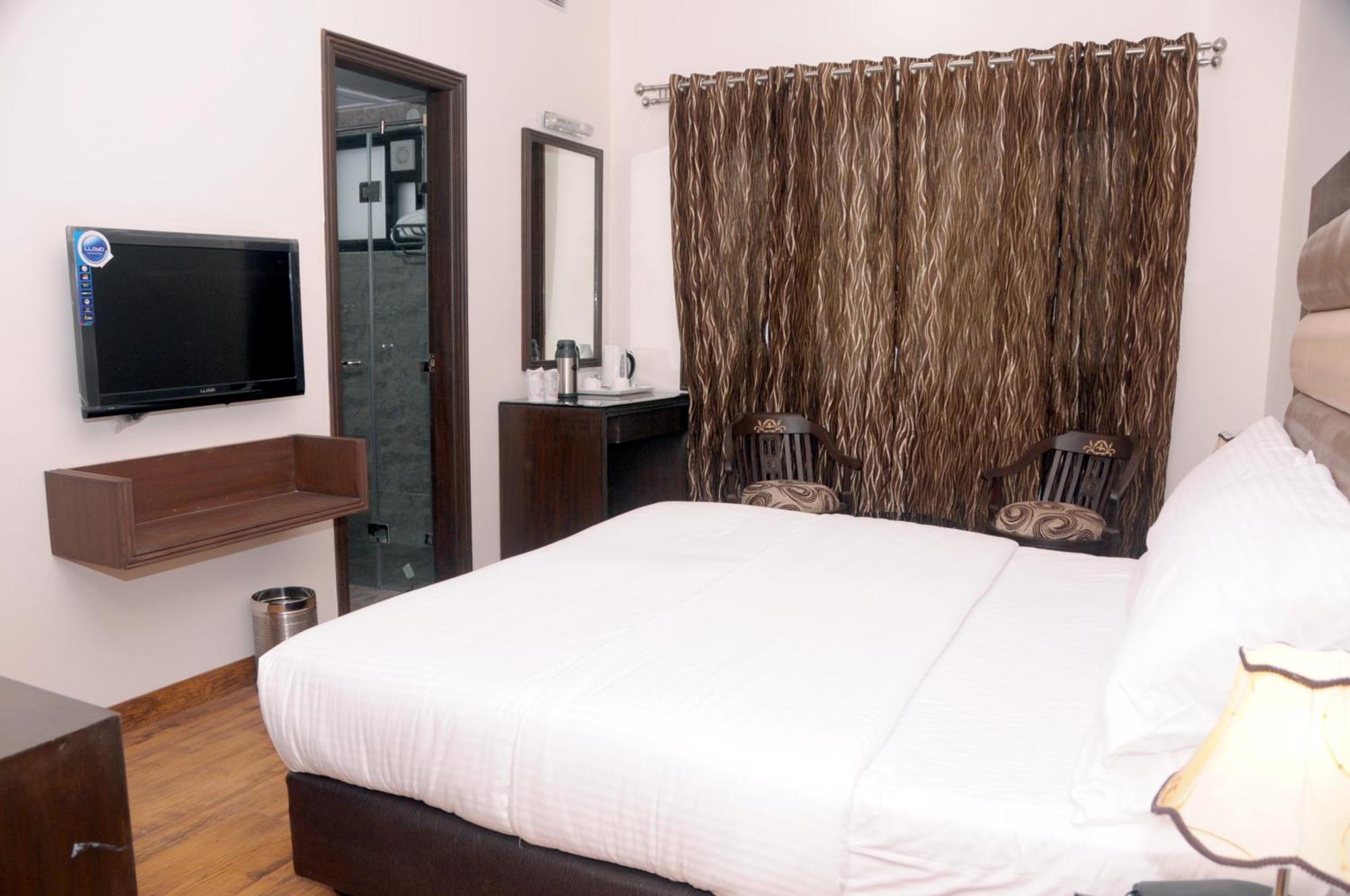 Hotel Prems Paradise Amritsar Eksteriør billede