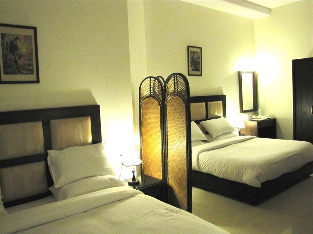 Hotel Prems Paradise Amritsar Eksteriør billede
