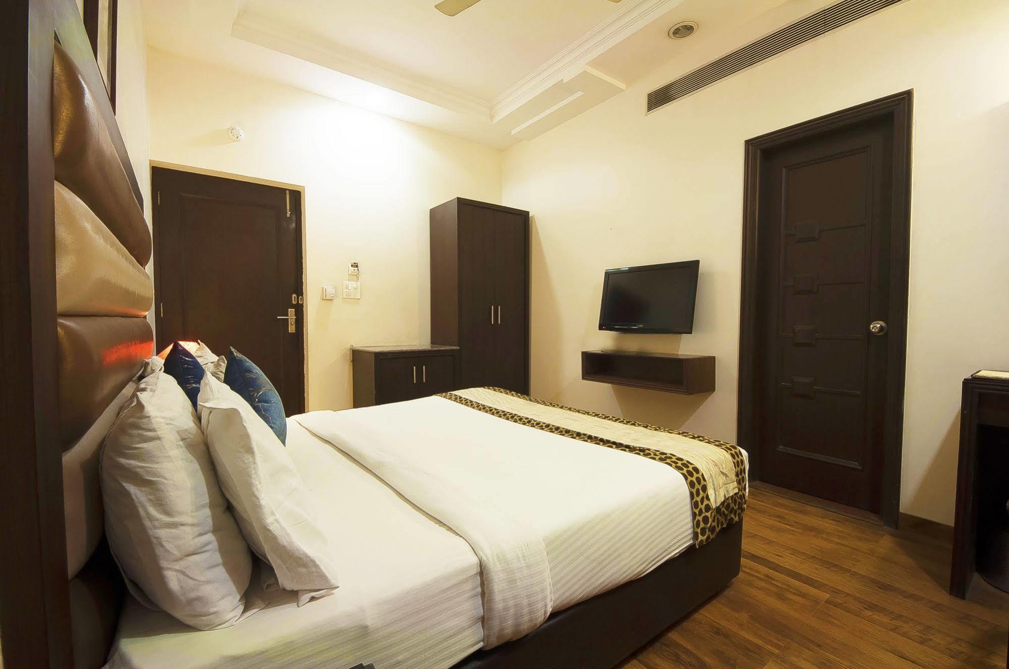 Hotel Prems Paradise Amritsar Eksteriør billede